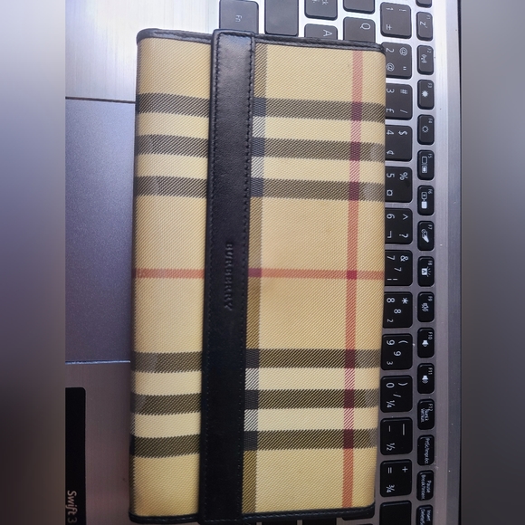 Burberry wallet - Picture 2 of 5